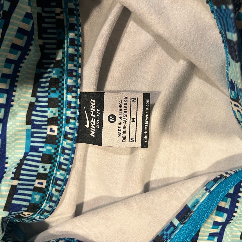 Nike Women’s Patterned Quarterzip - image 3